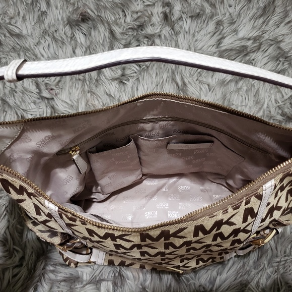 Michael Kors monogram shoulder bag - Picture 4 of 4